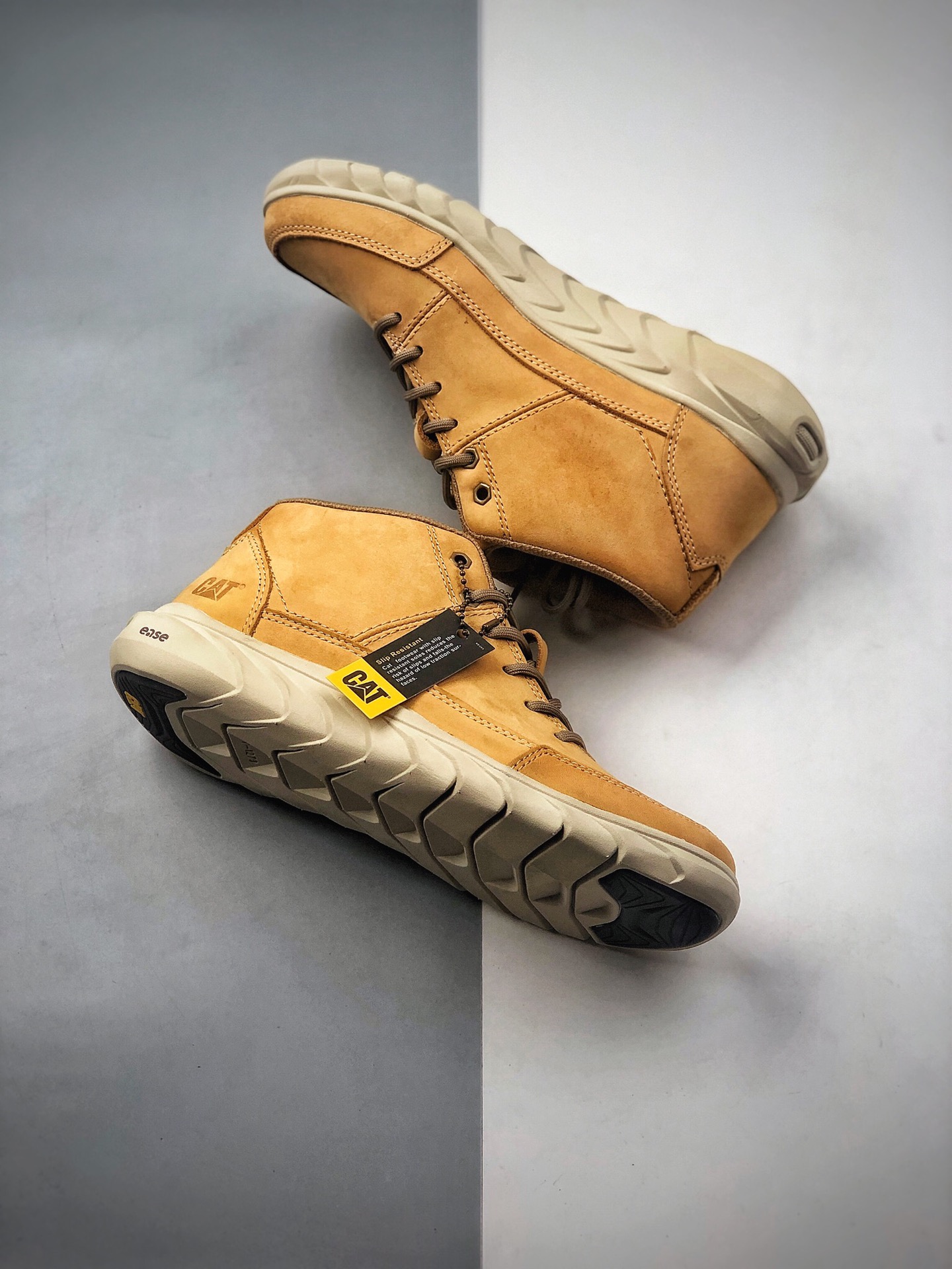 250 CAT FOOTWEAR/ CAT P721087  卡特 登山户外休闲靴
