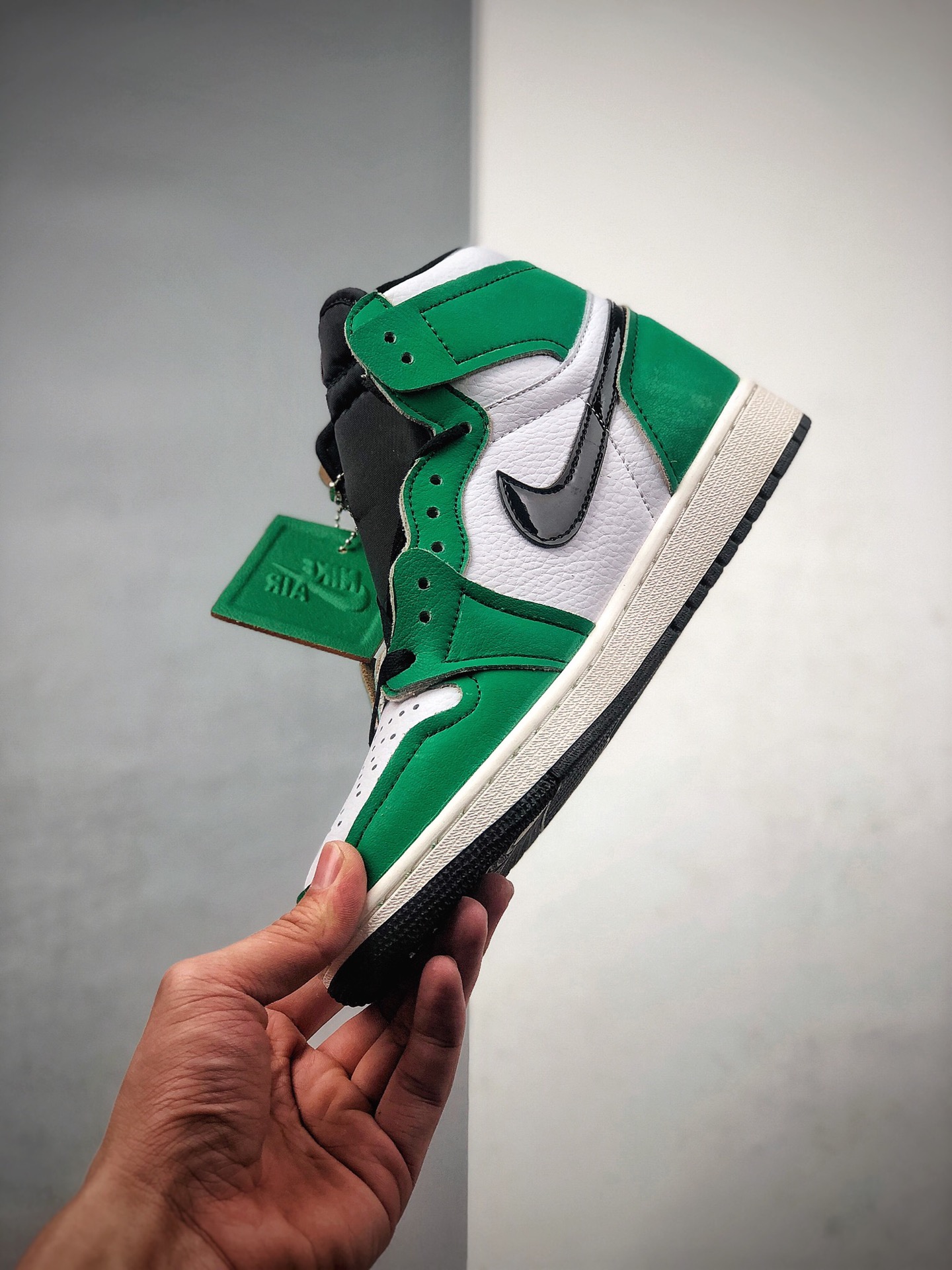 260  公司级Air Jordan 1 High OG“ Lucky Green”高帮 新凯尔特人AJ1 DB4612-300