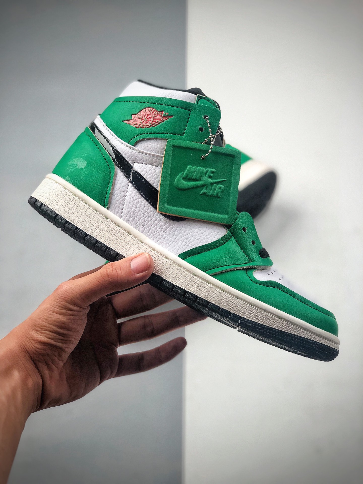 260  公司级Air Jordan 1 High OG“ Lucky Green”高帮 新凯尔特人AJ1 DB4612-300