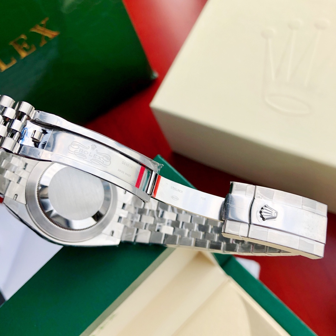 Rolex Day-Date Wristwatch包,手表 9