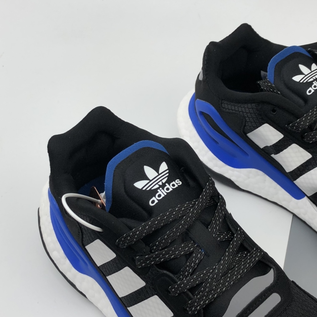 230 Adidas Originals 2020 Day Jogger Boost 三叶草2020版慢跑者系列高弹复古休闲运动跑鞋 夜行者二代 FW4041