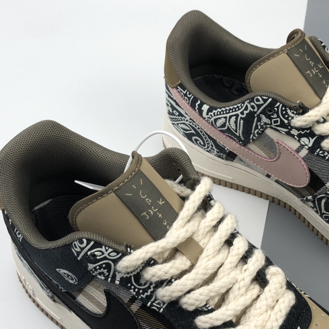 200 Travis Scott x Nike Air Force 1'07 Low 空军一号联名款低帮休闲板鞋 AA1117-508