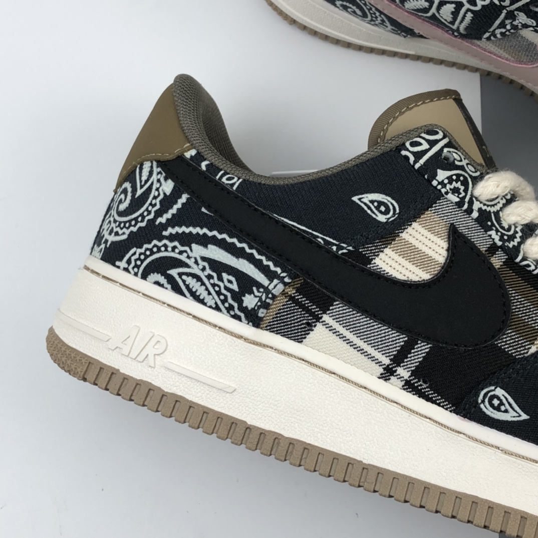 200 Travis Scott x Nike Air Force 1'07 Low 空军一号联名款低帮休闲板鞋 AA1117-508