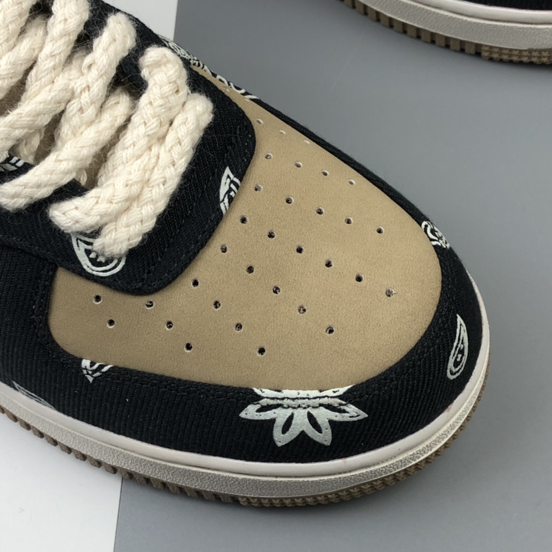 200 Travis Scott x Nike Air Force 1'07 Low 空军一号联名款低帮休闲板鞋 AA1117-508