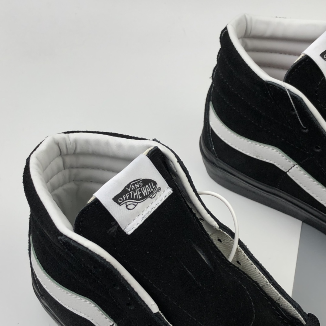 170 Vans Pig Suede Old Sk8-Hi 万斯 麂皮黑武士 高帮硫化板鞋 VN0A4BV618L