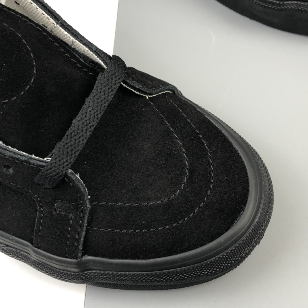 170 Vans Pig Suede Old Sk8-Hi 万斯 麂皮黑武士 高帮硫化板鞋 VN0A4BV618L