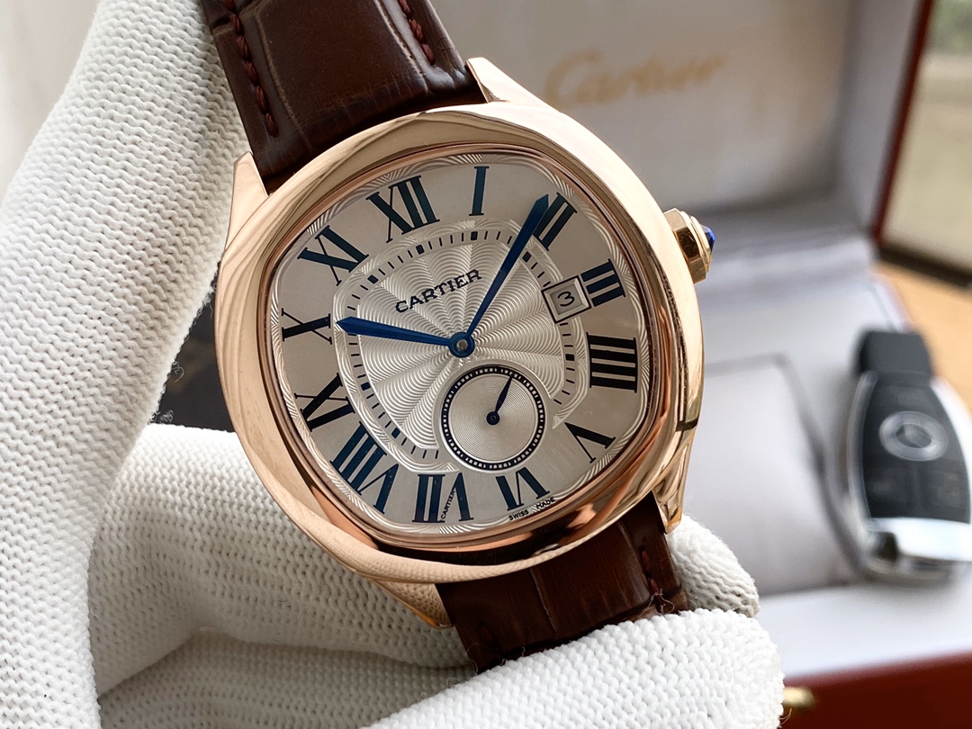 卡地亚-CARTIER DRIVE DE CARTIER 男士腕表 - 精钢与小牛皮の融合