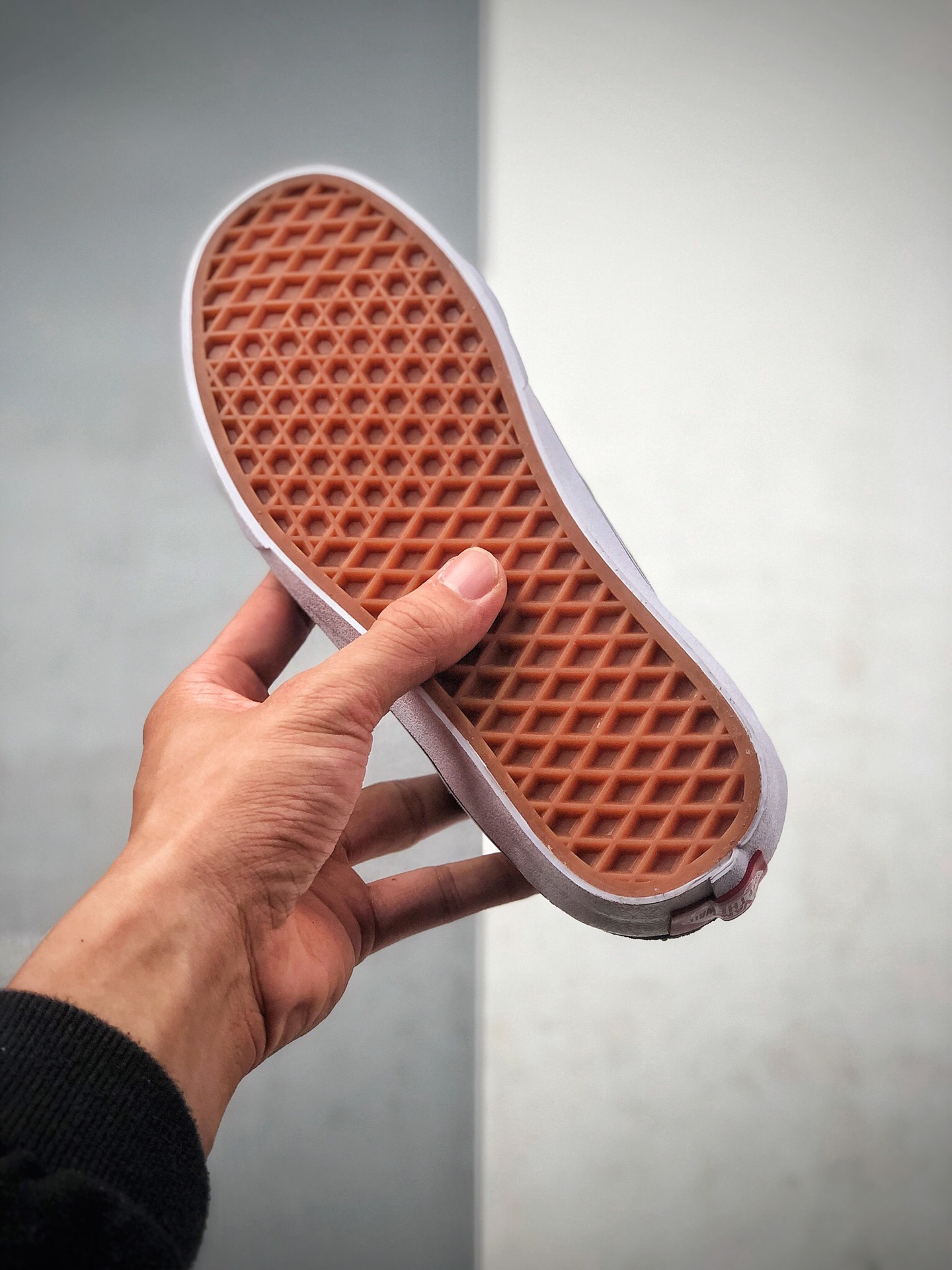 160  Vans 联名 Lv  Logo高帮 经典系列 Sk8-Hi  VN0A4BV8TY9