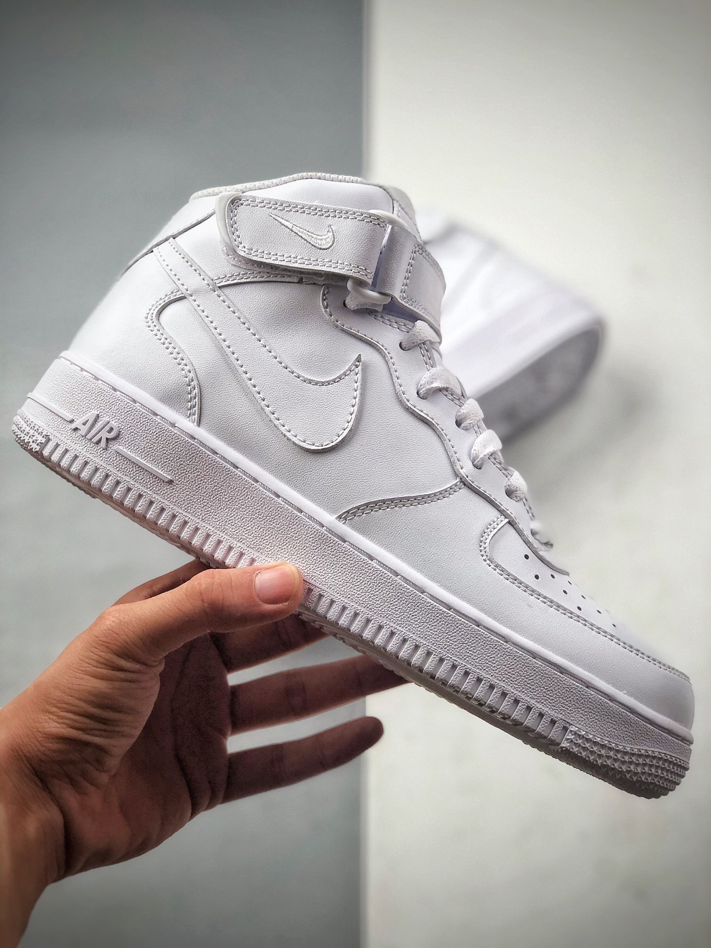200 NIKE AIR FORCE 1 ‘07 空军一号经典高帮百搭休闲运动板鞋315123-111
