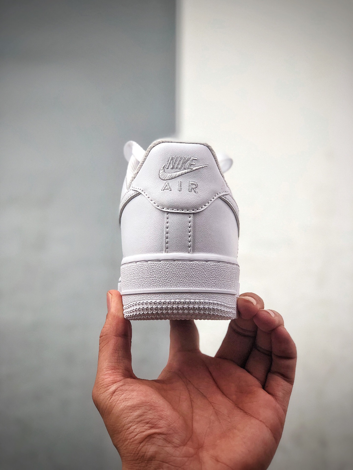 180 NIKE AIR FORCE 1 ‘07 空军一号经典低帮百搭休闲运动板鞋  315123-111