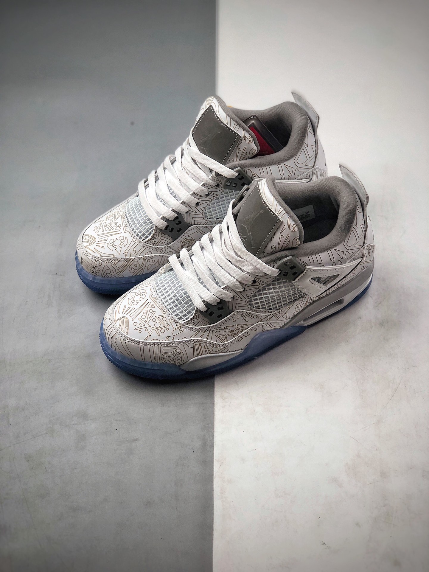 200 公司级Air Jordan 4 Retro Laser 镭射 AJ4 705333-105