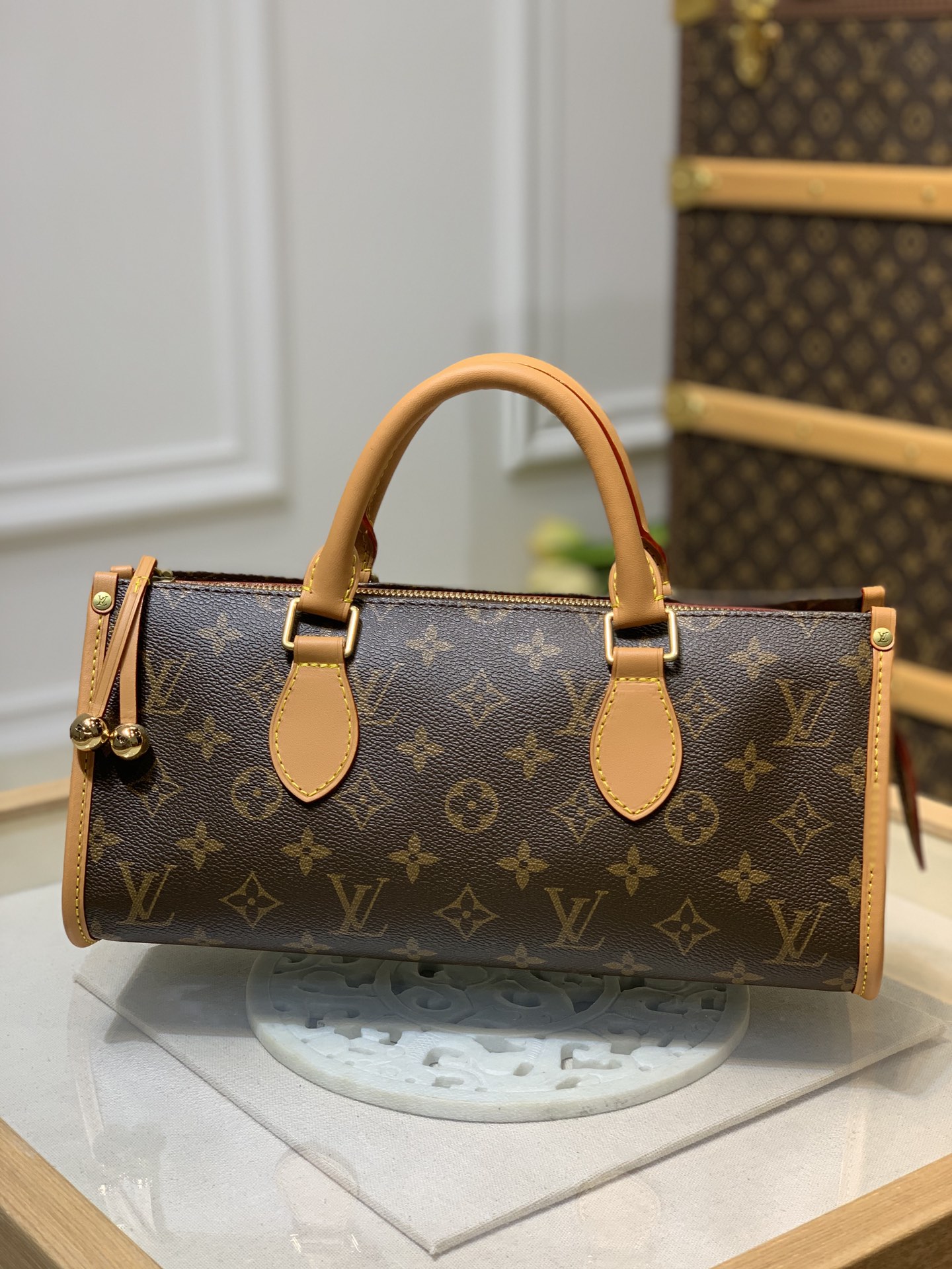 Louis Vuitton LV 新款💕中古系列金球三角包💕M40009 名媛网