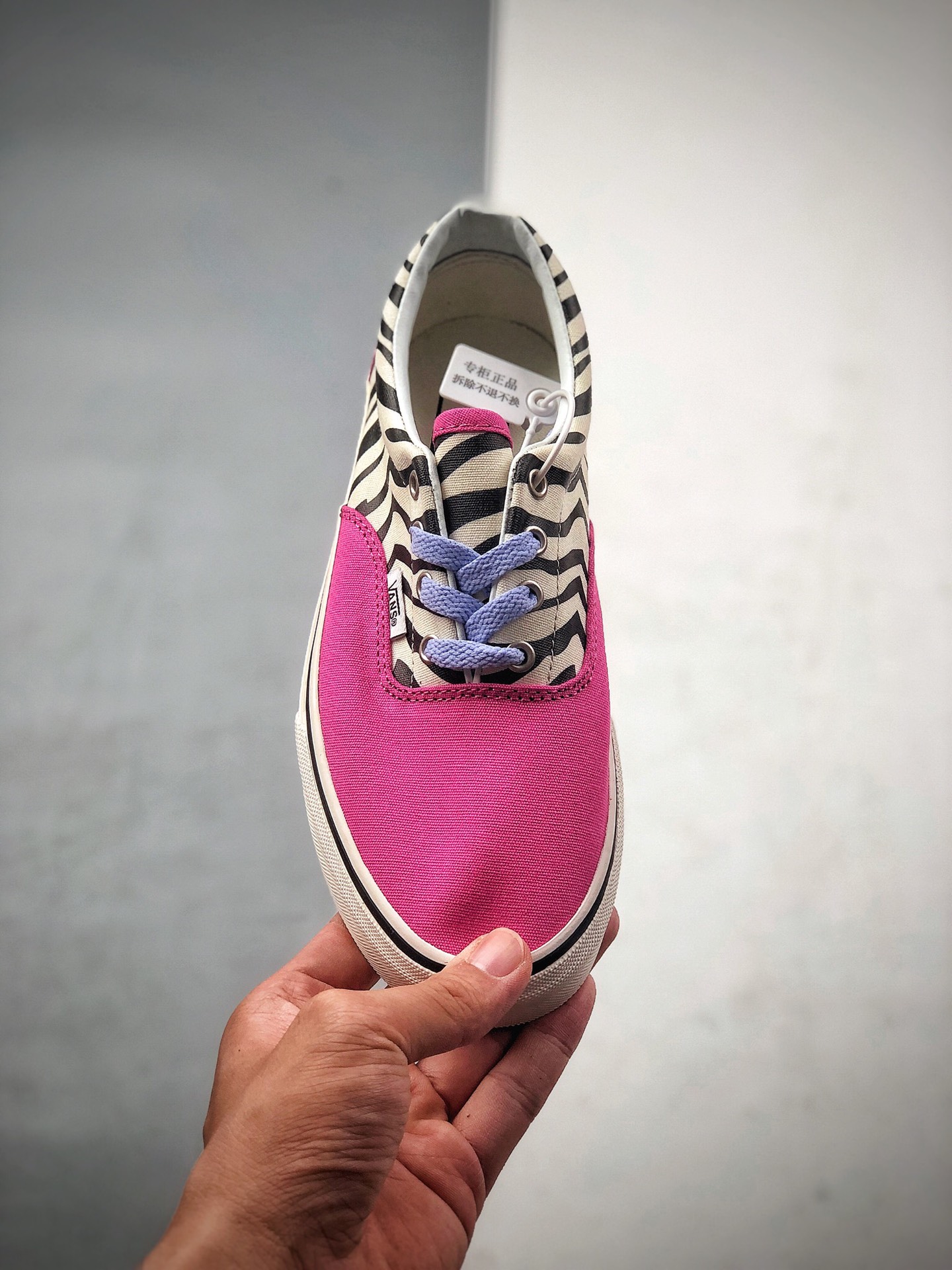 140 最强鸳鸯来袭 Vans Era 万斯 迷彩斑马纹 蓝粉鸳鸯 低帮帆布鞋 VN0A4U39WS8