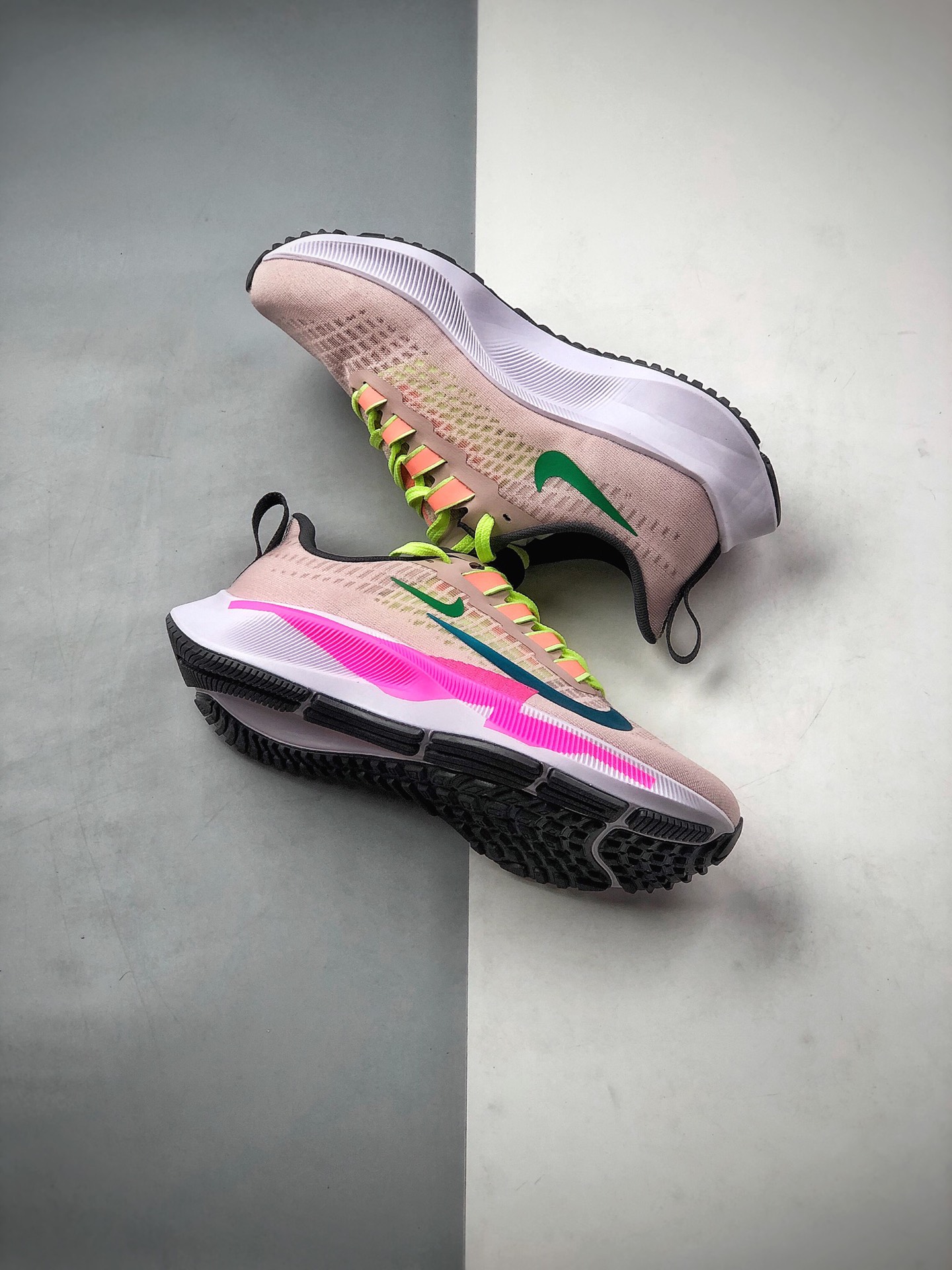 260 公司级耐克NIKE Zoom Pegasus 37 登月37代  透气缓震疾速跑鞋 CQ9977-600