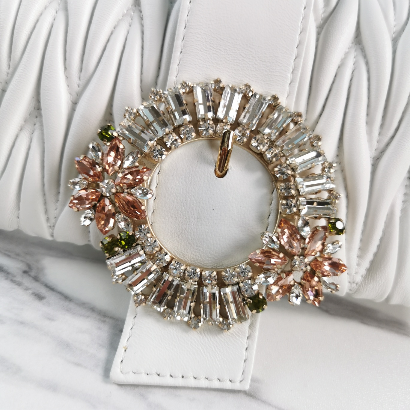 MIU MIU缪缪Matelasse顶级进口小羊皮圆环小雏菊钻扣单肩斜挎包5BH095