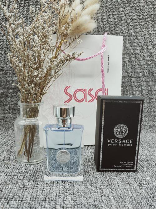 Versace Pour Homme Eau de Toilette for Men - 1.7 oz / 50 ml 1 Versace Pour Homme Eau de Toilette for Men - 1.7 oz / 50 ml