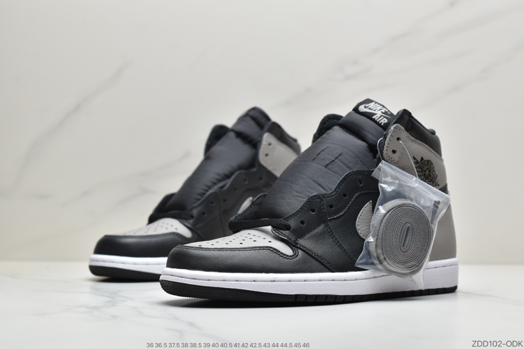 230 公司级Air Jordan 1 OG Retro High “Black Toe” 黑脚趾 555088-125