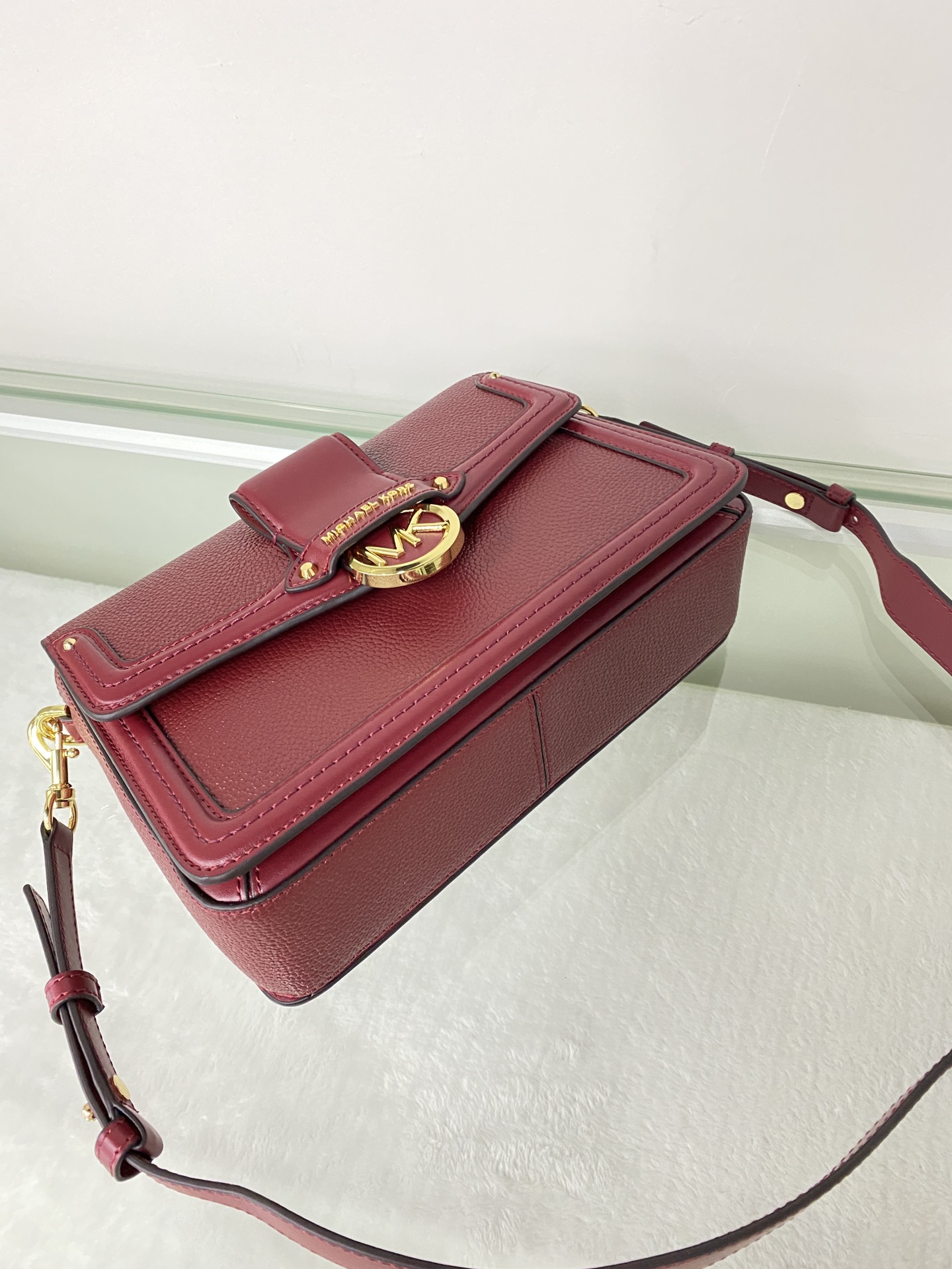 Michael Kors ～mk Jessie 女士单肩包，纯色牛皮酒神包