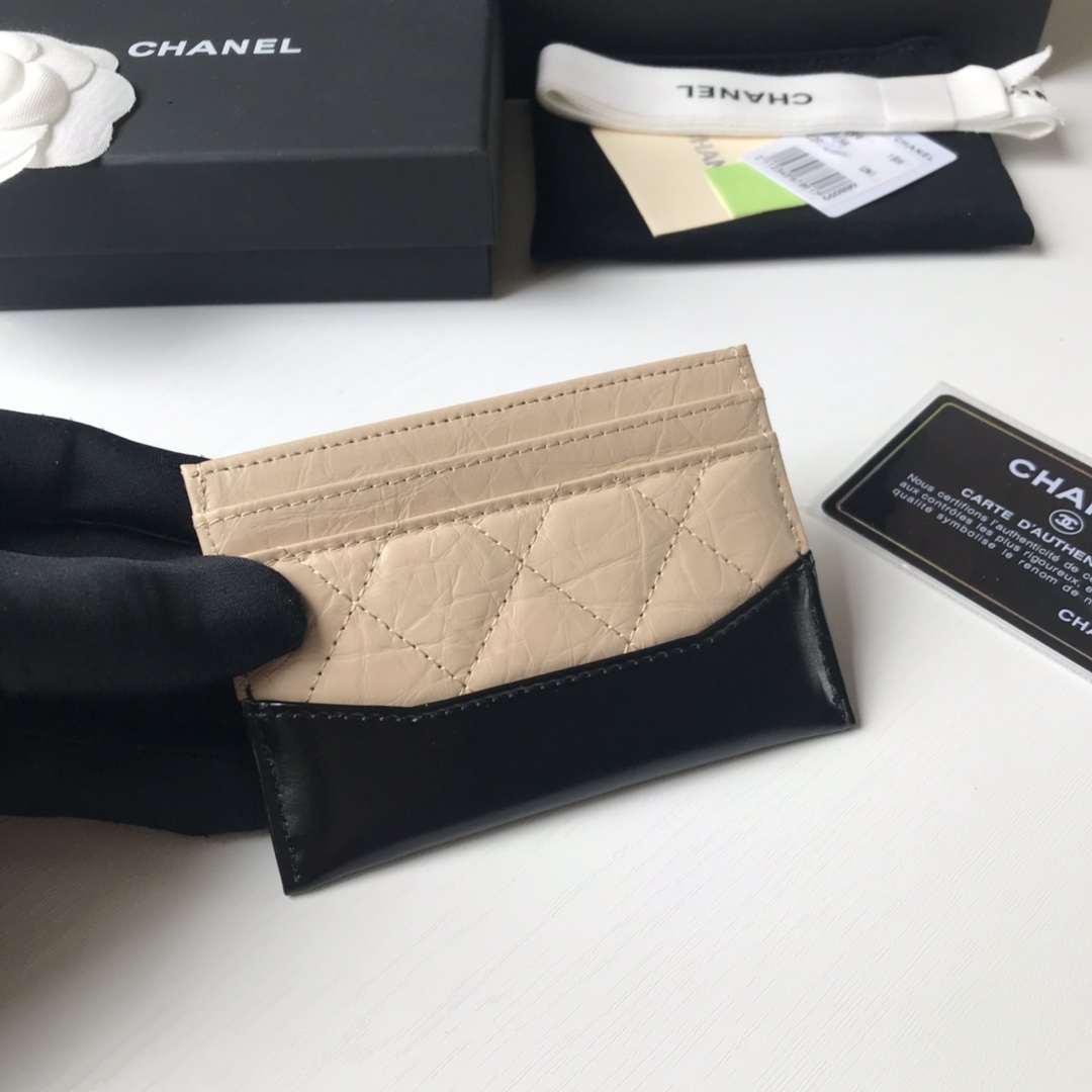 Chanel 19系列新品 流浪包菱格 胎牛皮拼色卡包