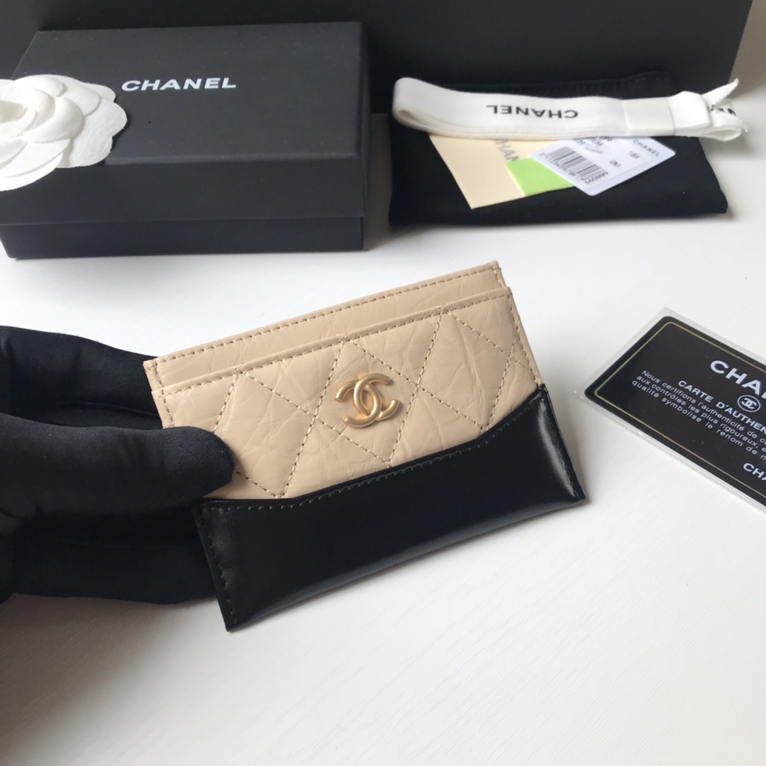 Chanel 19系列新品 流浪包菱格 胎牛皮拼色卡包