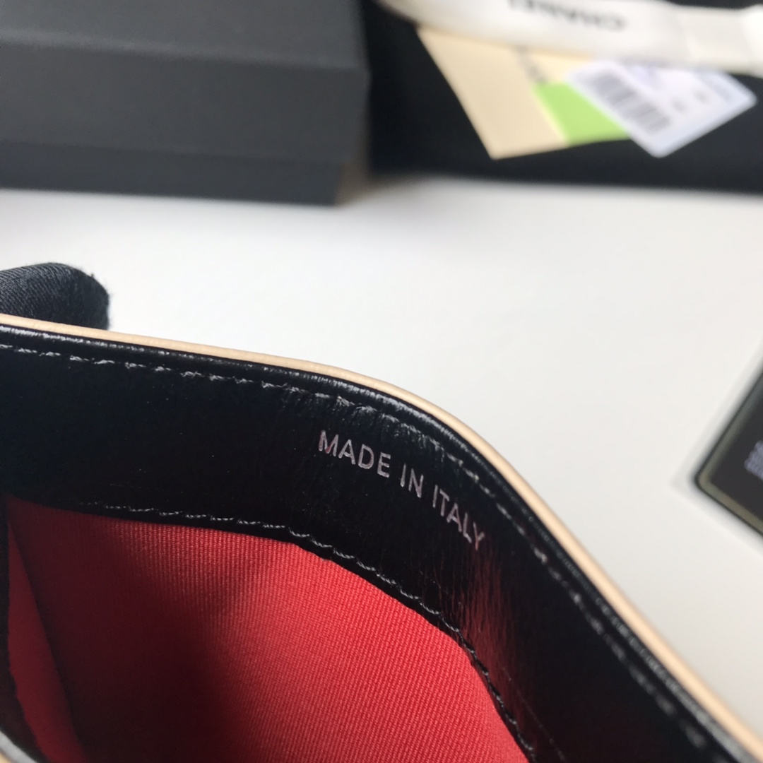 Chanel 19系列新品 流浪包菱格 胎牛皮拼色卡包