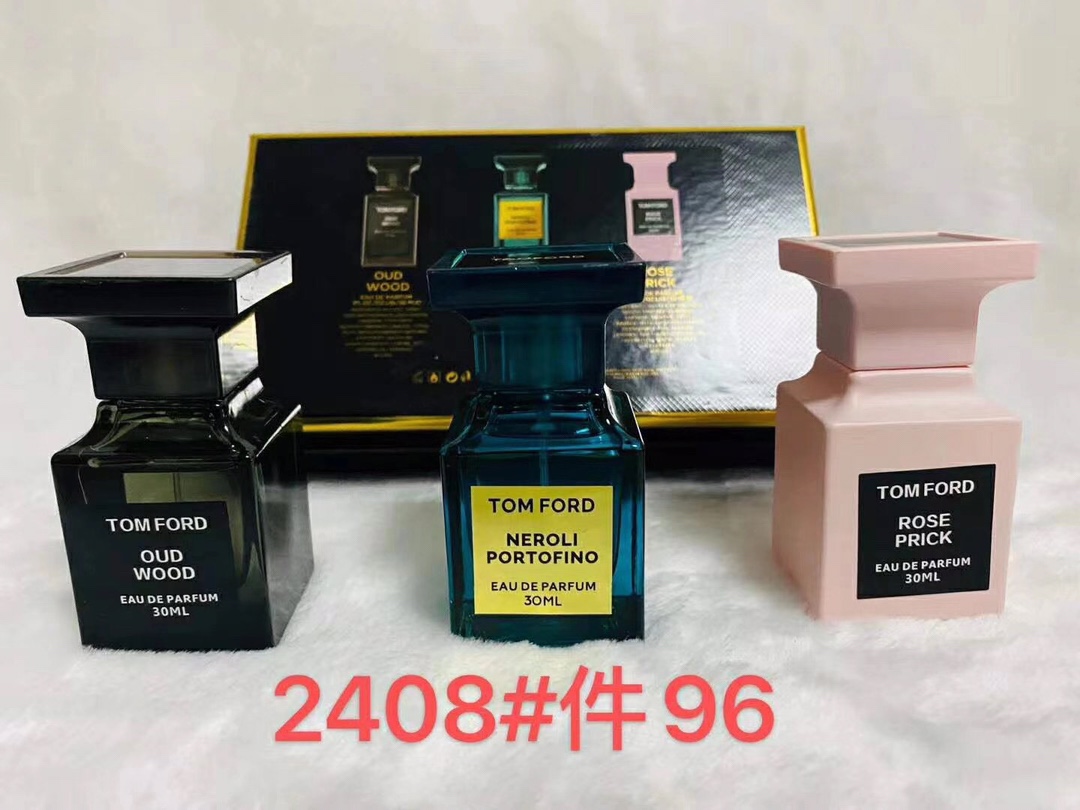 Tom Ford Perfume 3-Piece Set (Oud Wood, Neroli Portofino, Rose Prick) - 30ml