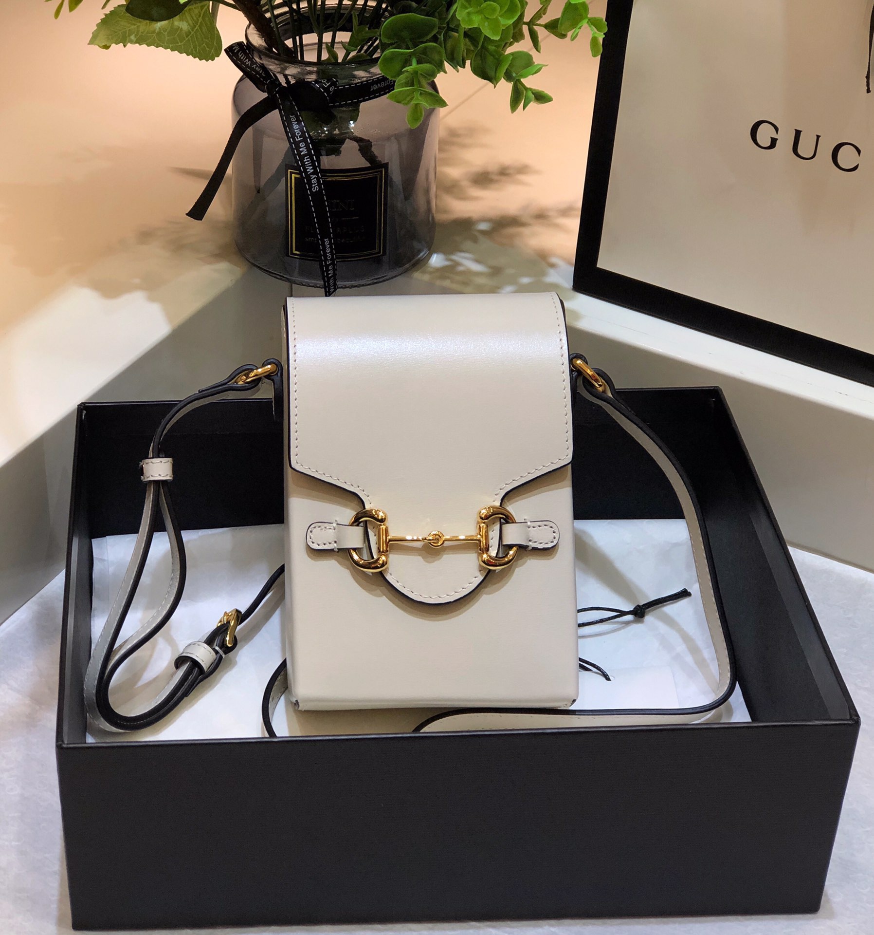 GUCCI 馬銜扣 手機包 長方形 硬挺 可調節肩帶
