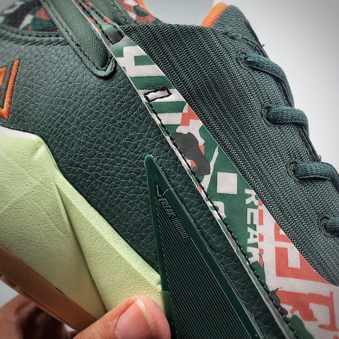 200 字母哥第二代签名球鞋来袭，耐克Nike Zoom Freak 2 二代字母哥签名低帮休闲运动篮球鞋CK5424-301