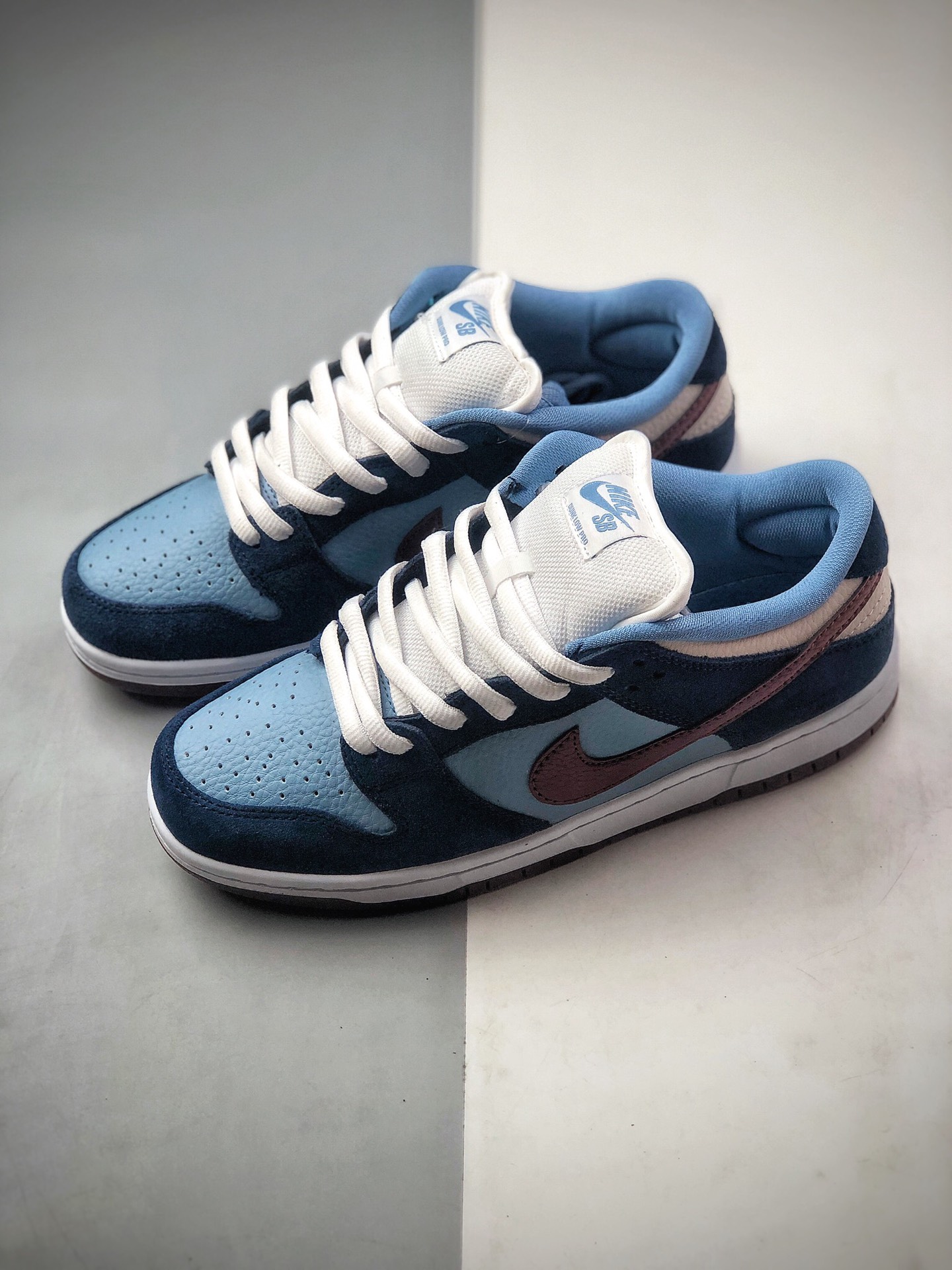 320 NIKE DUNK SB x FTC ‘Finally 20 Year耐克滑板鞋 313170-463