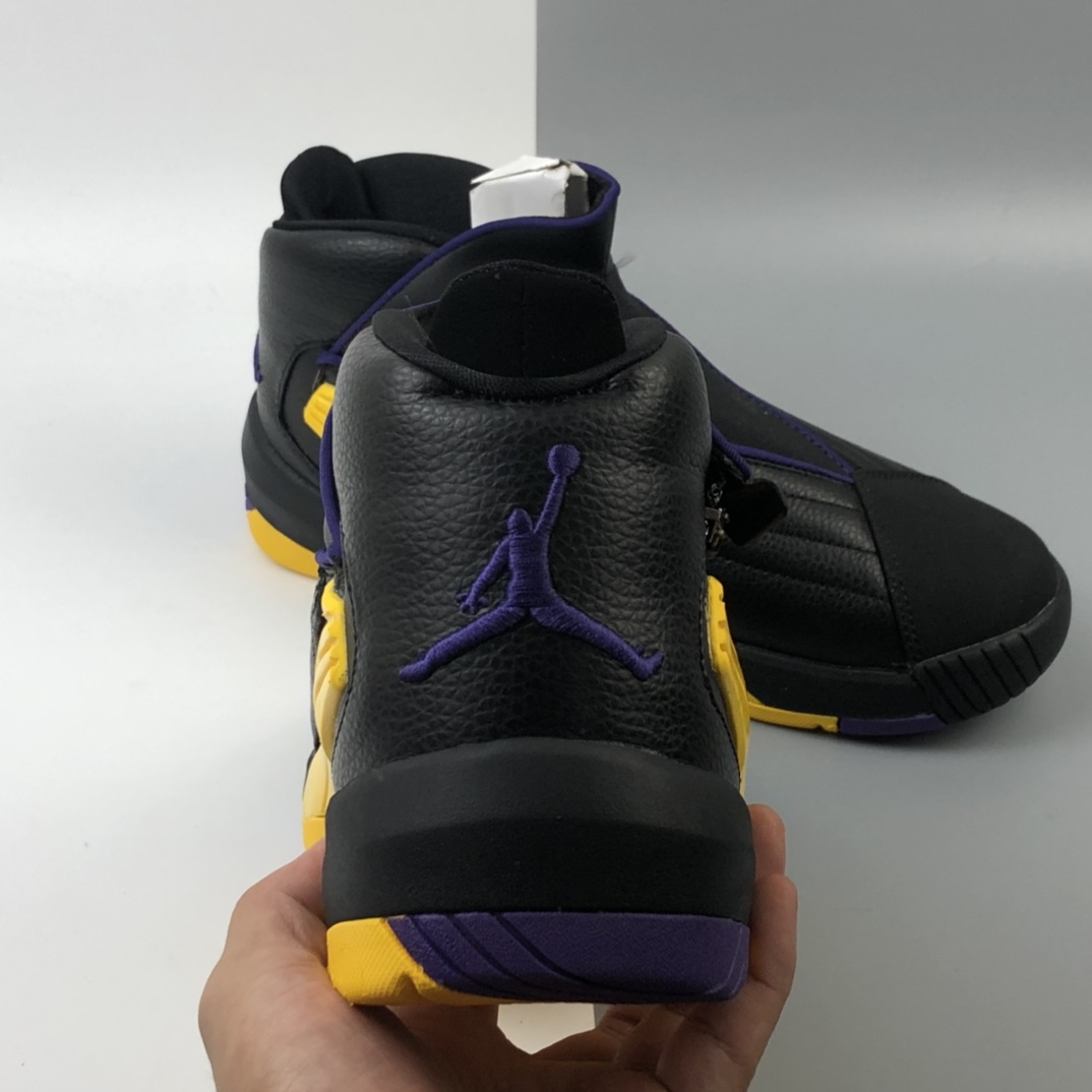 270 Air Jordan Jumpman Swift AJ 艾迪·琼斯经典战靴中帮复古休闲运动文化篮球鞋 AT2555-007