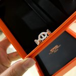 Perfect Replica
 Hermes Jewelry Ring- Set With Diamonds Winter Collection Fashion Casual