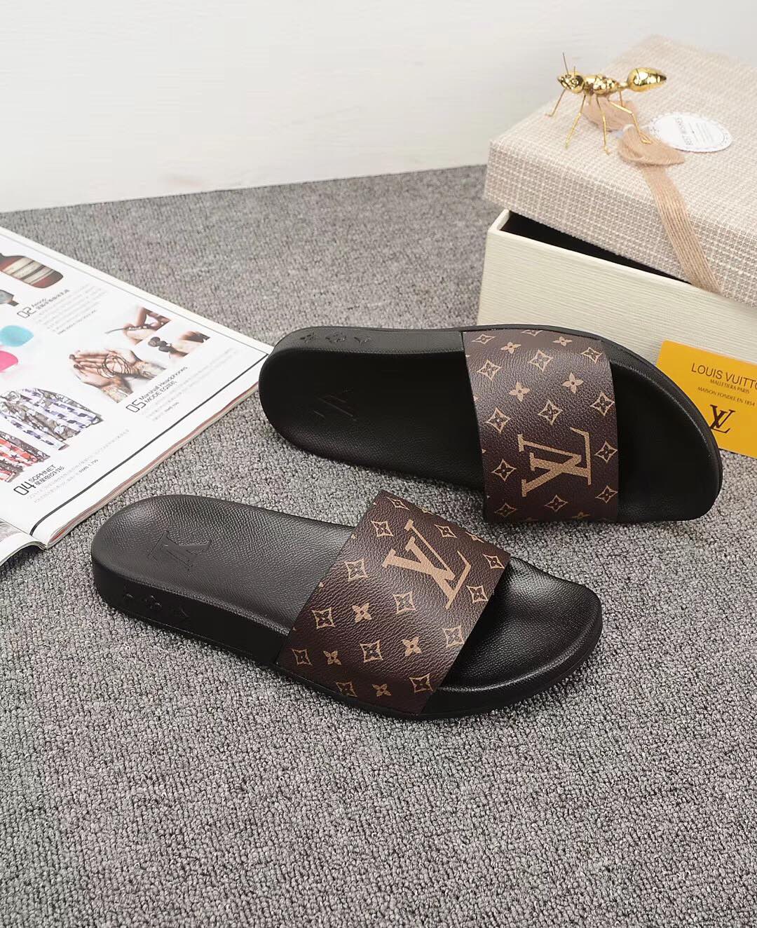 Louis Vuitton Comercio
 Zapatos Pantuflas Colección primavera Pantalones deportivos