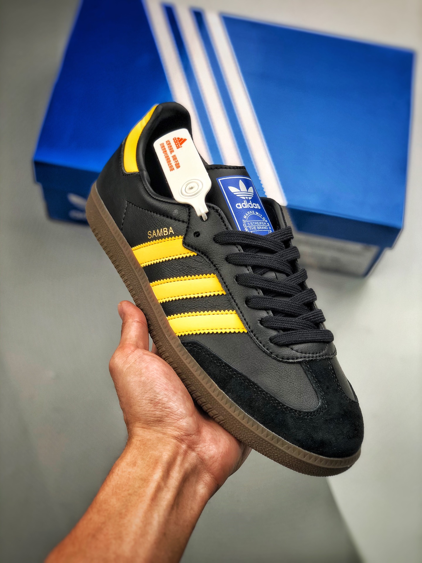 AD Originals Samba OG serie Samba, zapatillas de fútbol estilo alemán de caballero, edición limitada negra y amarilla, …