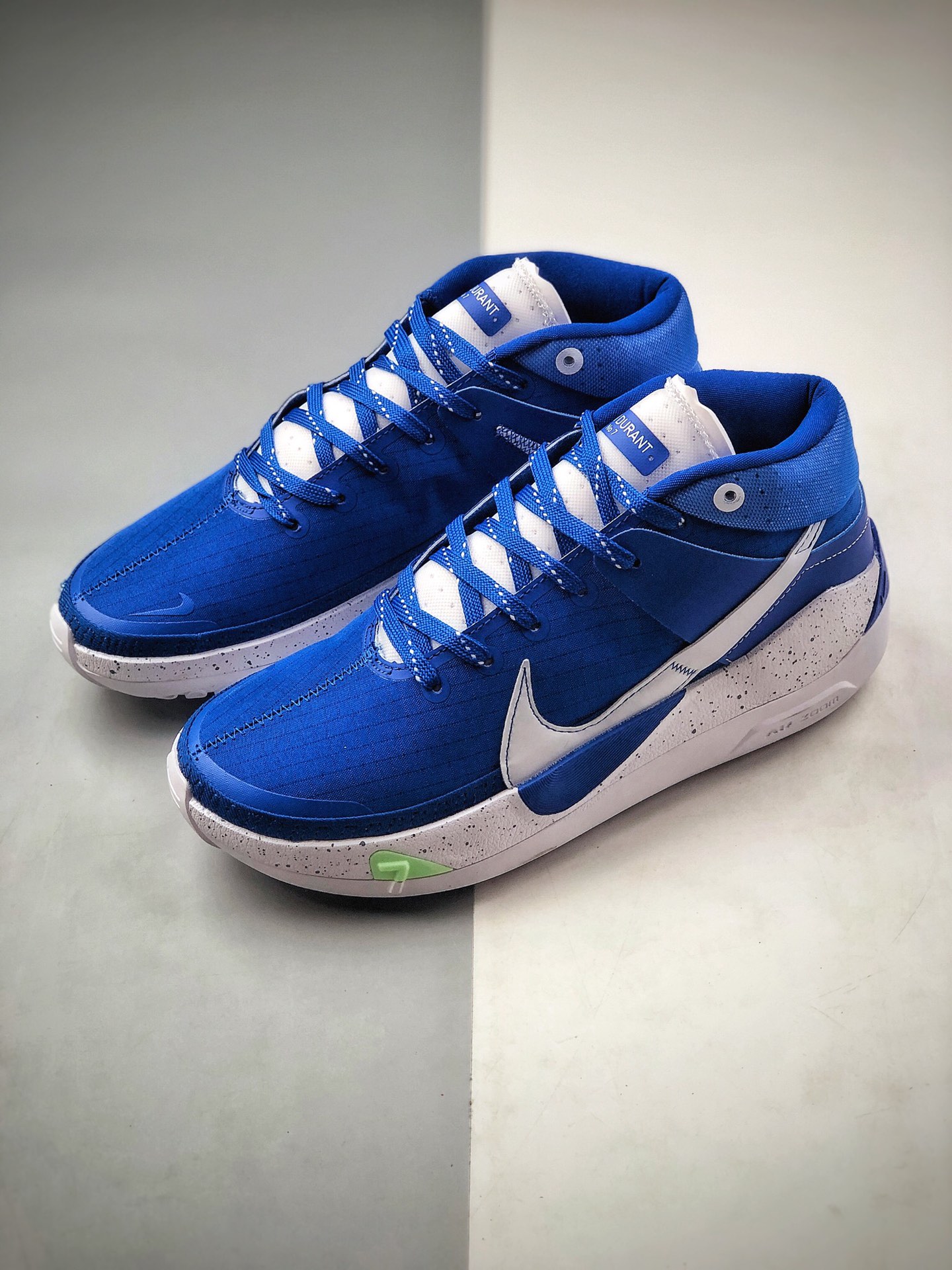 260 Nike Zoom KD 13 杜兰特13代 缓震实战篮球鞋 CI9948-400