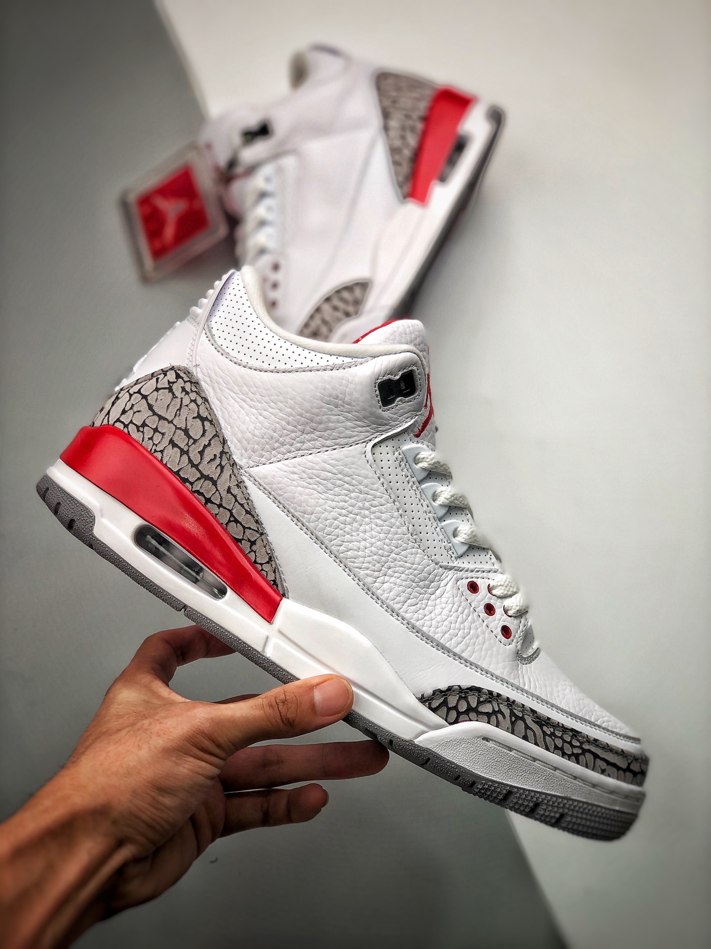 380 Air Jordan 3 Retro”Hall of Fame” 经典白红飓风配色
