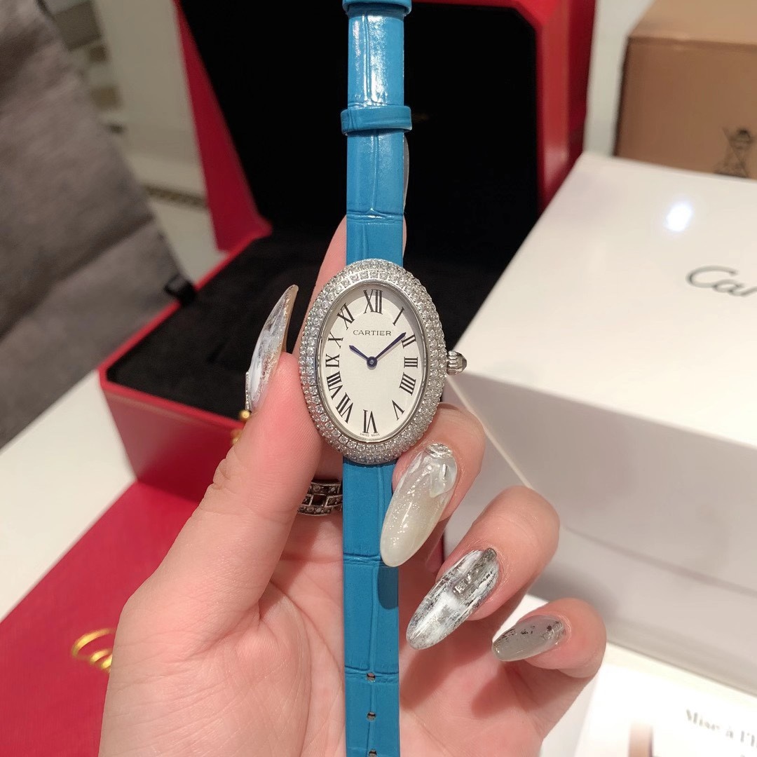Cartier 卡地亚Baignoire浴缸系列腕表