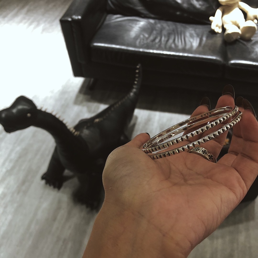 Louis Vuitton Haute Couture Haute Couture Fine Jewelry Necklace Bracelet 4