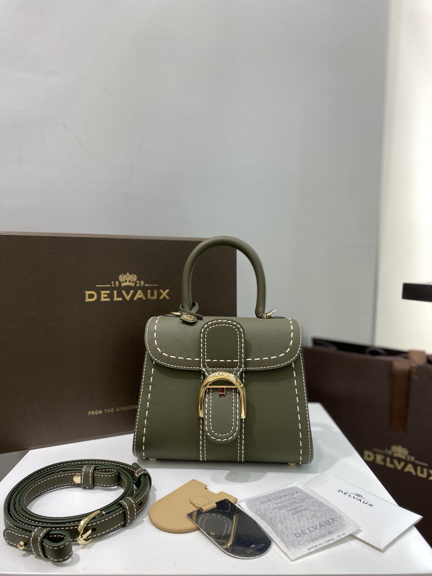 델보 가방 Delvaux 16978