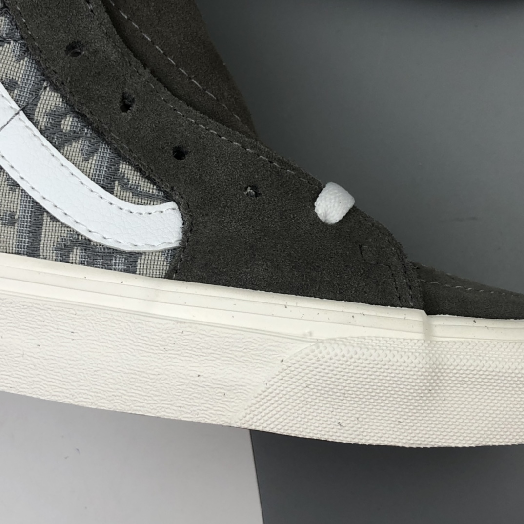 170 Dior x Vans Sk8-Hi 万斯高帮迪奥联名“岩石灰刺绣CD重影”鲜美系列帆布硫化板鞋 VN0A3WSDRH25