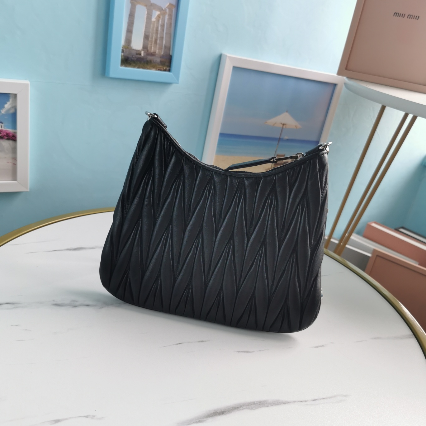 MIUMIU缪缪Cloquet进口小羊皮半圆腋下钻石链条包5BH189