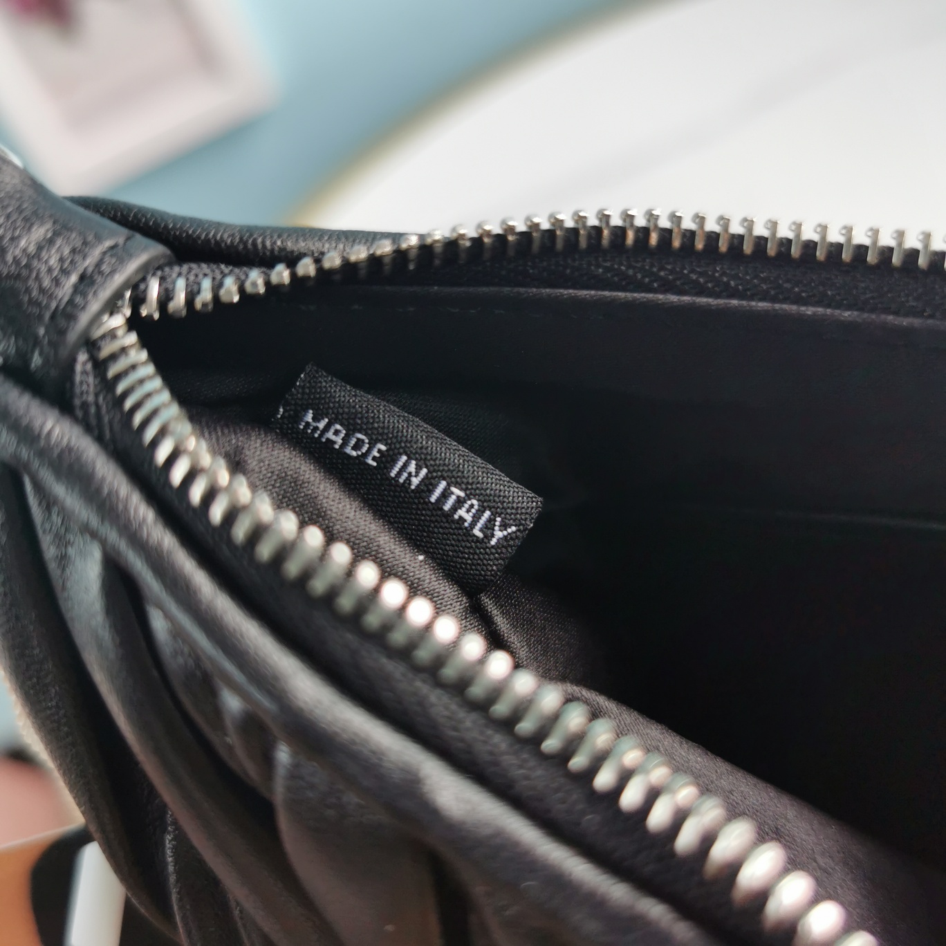 MIUMIU缪缪Cloquet进口小羊皮半圆腋下钻石链条包5BH189