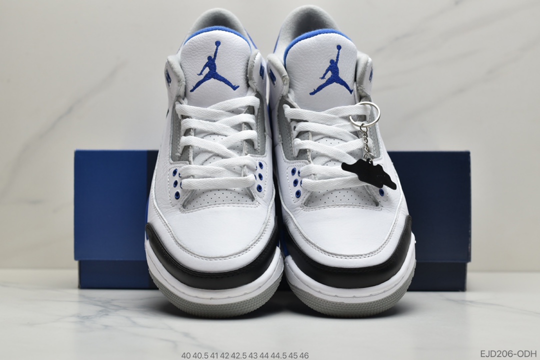 350 公司级Fragment Design x Air Jordan 3 整双鞋以经典百搭的黑白主题呈现货号DA3595-100