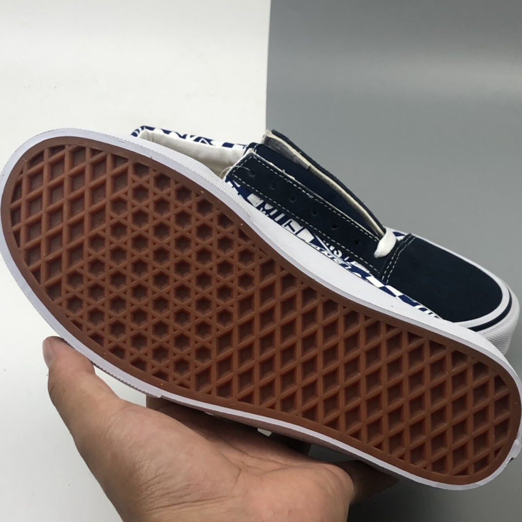 150 Off White x Vans Old Skool 联名款低帮滑板运动鞋 VN0A38DMVCQ
