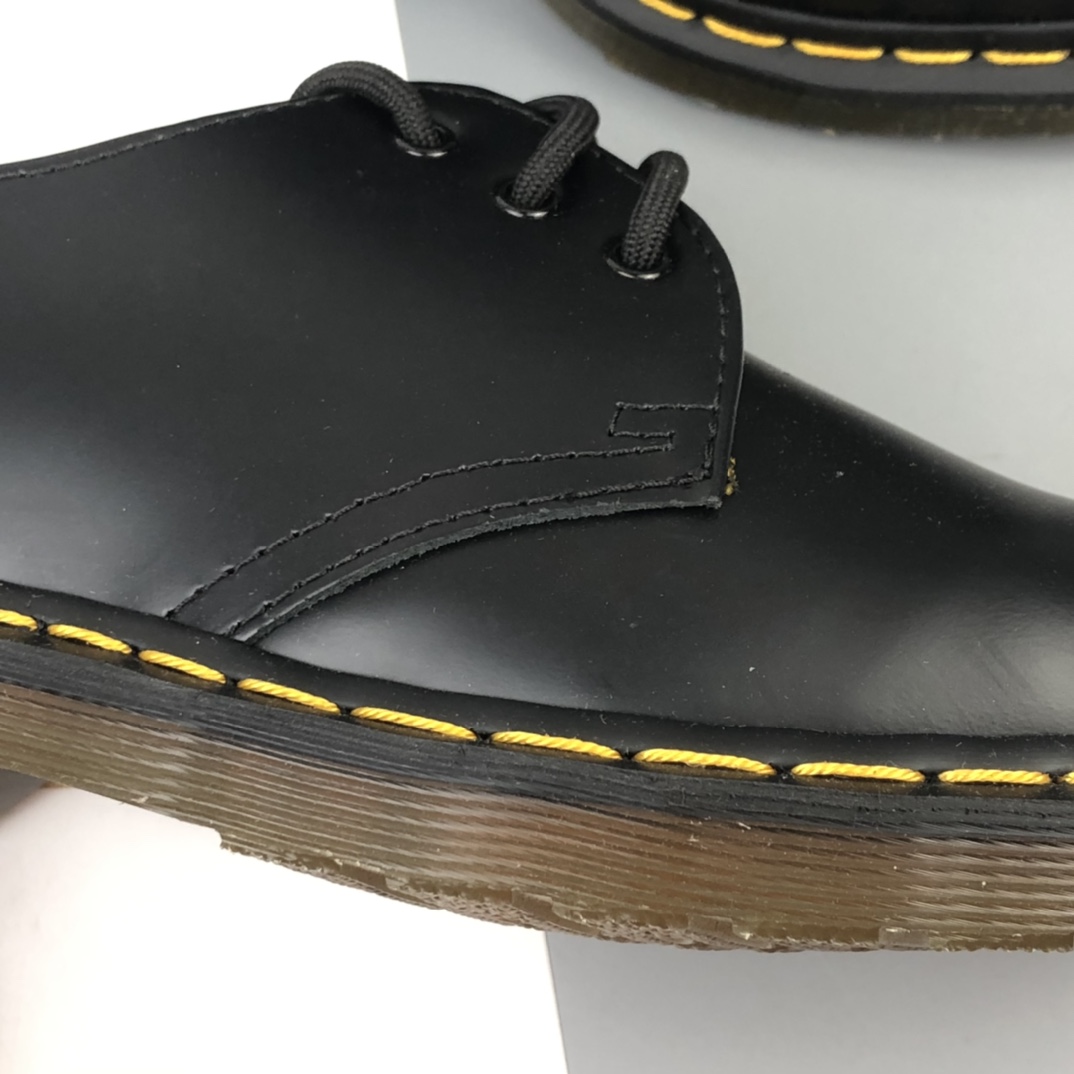 280 Dr.martens 马丁靴1461 低帮 R11838002