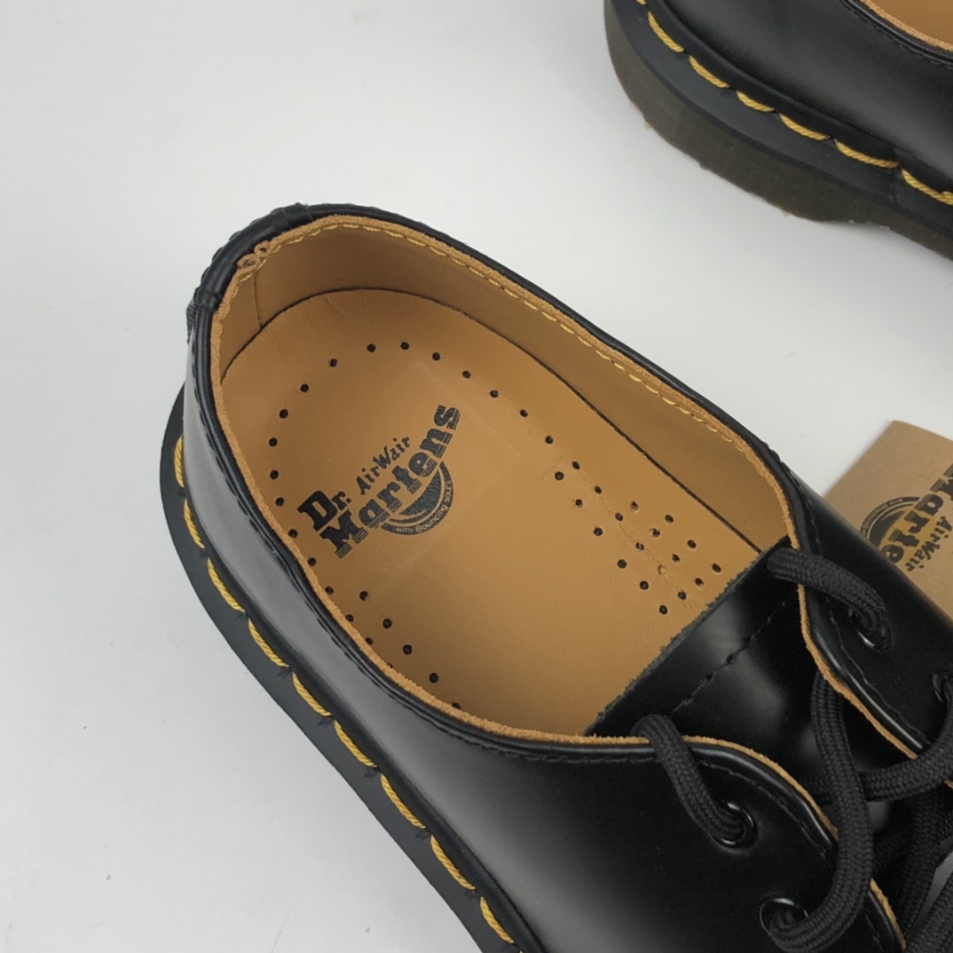 280 Dr.martens 马丁靴1461 低帮 R11838002