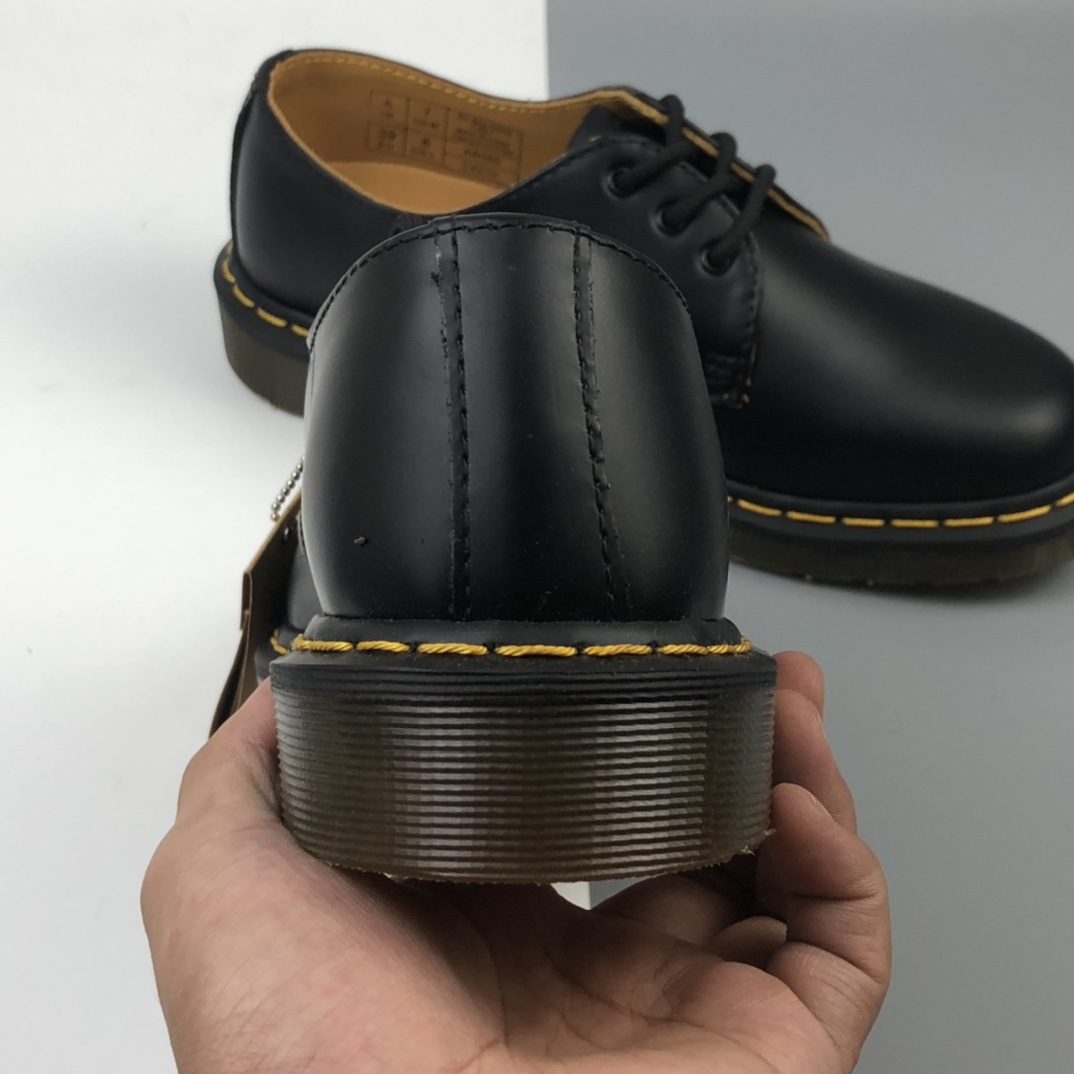 280 Dr.martens 马丁靴1461 低帮 R11838002
