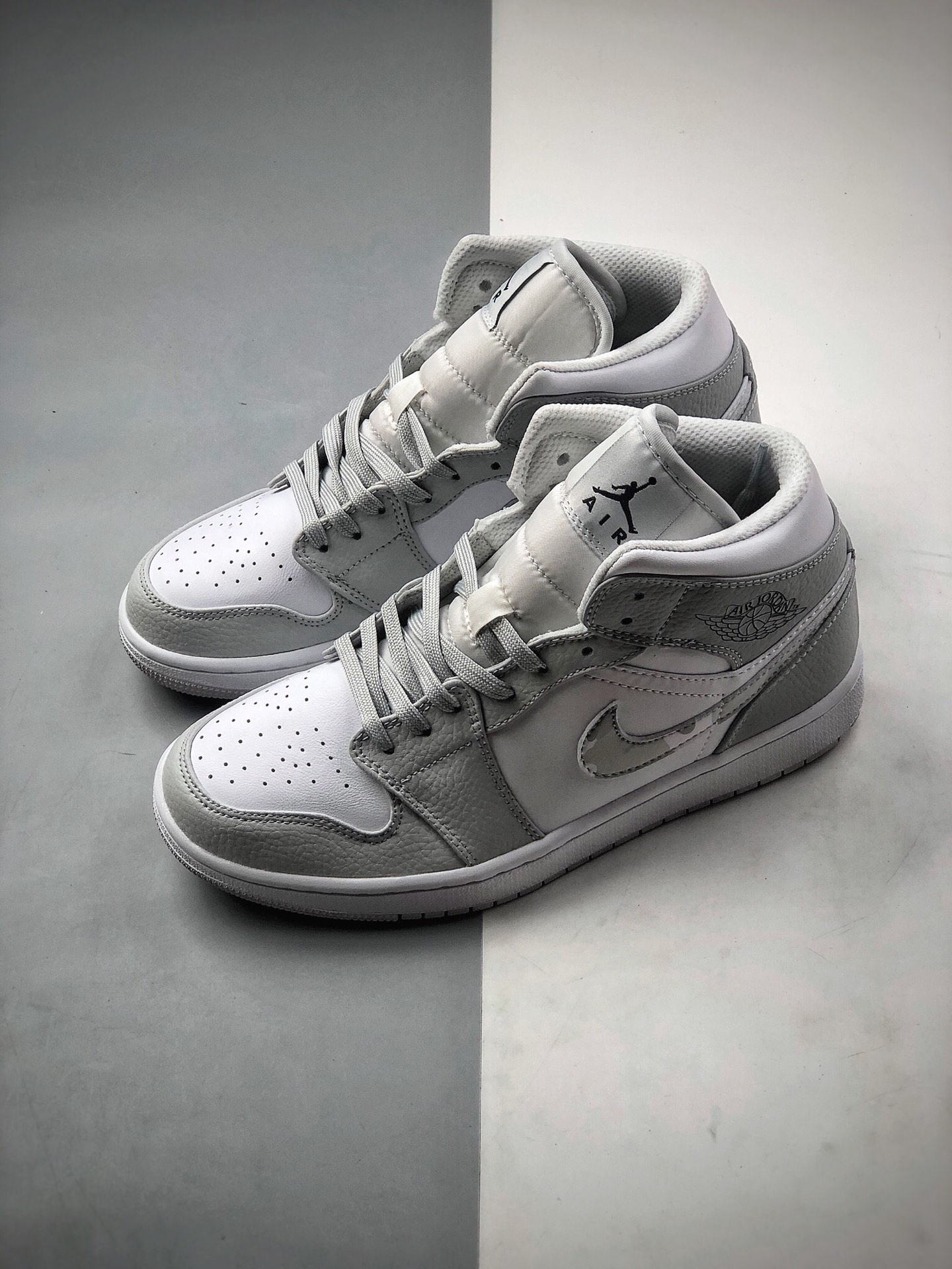 260  Air Jordan 1 Retro Mid”White Camo”AJ1中帮经典复古文化休闲运动篮球鞋DC9035-100