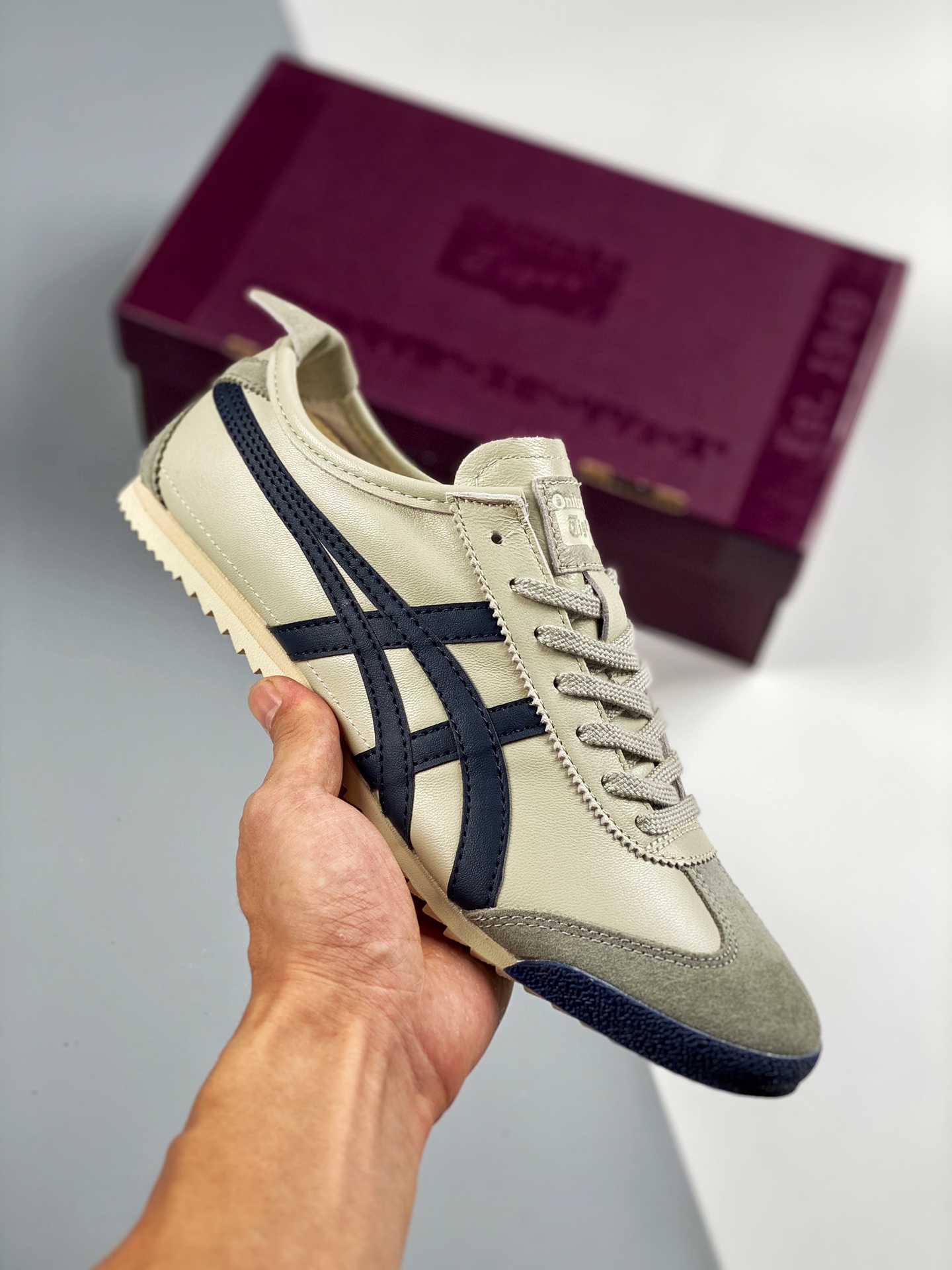 Asics Onitsuka Tiger caja roja versión escaneable, piel de cordero de primera capa con etiqueta original, alta probabil…