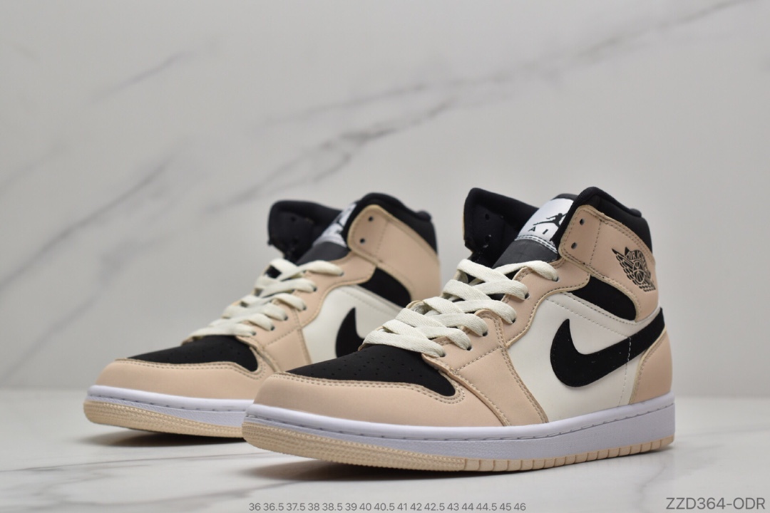 250 公司级Air Jordan 1 Mid “Euro Tour” 乔1中帮麂皮BQ6472-800