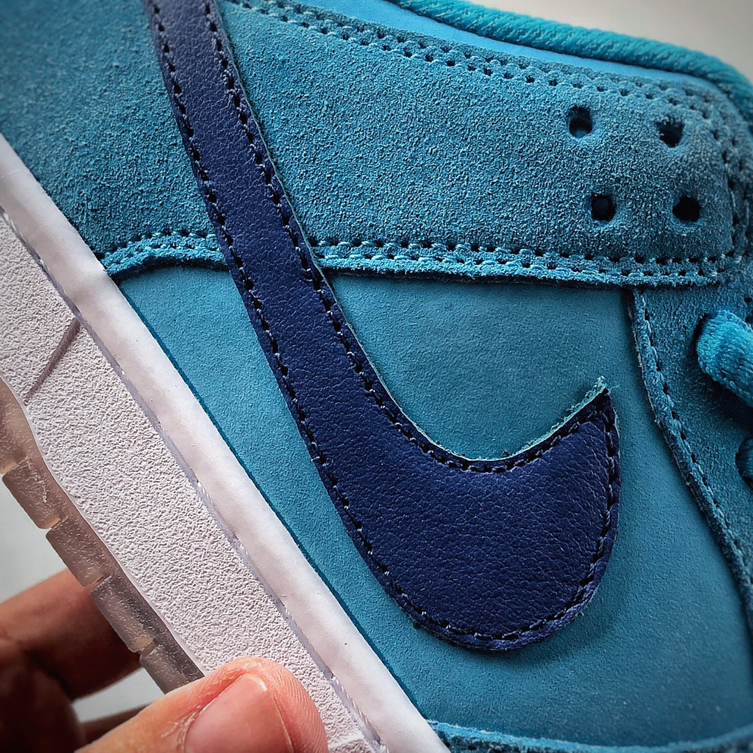 290 NIKE SB DUNK LOW PRO BIue Fury蓝以前”DUNK”只是一双普通的篮球鞋BQ6817-400